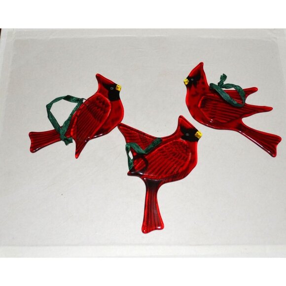 Set Of 3 Red Cardinals Christmas Tree Ornaments In Box Unbranded - Picture 1 of 8